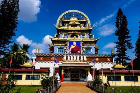 Golden Temple - Shri Brahmari Travels
