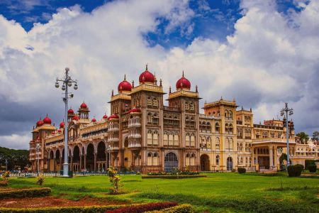 Mysore - Shri Brahmari Travels